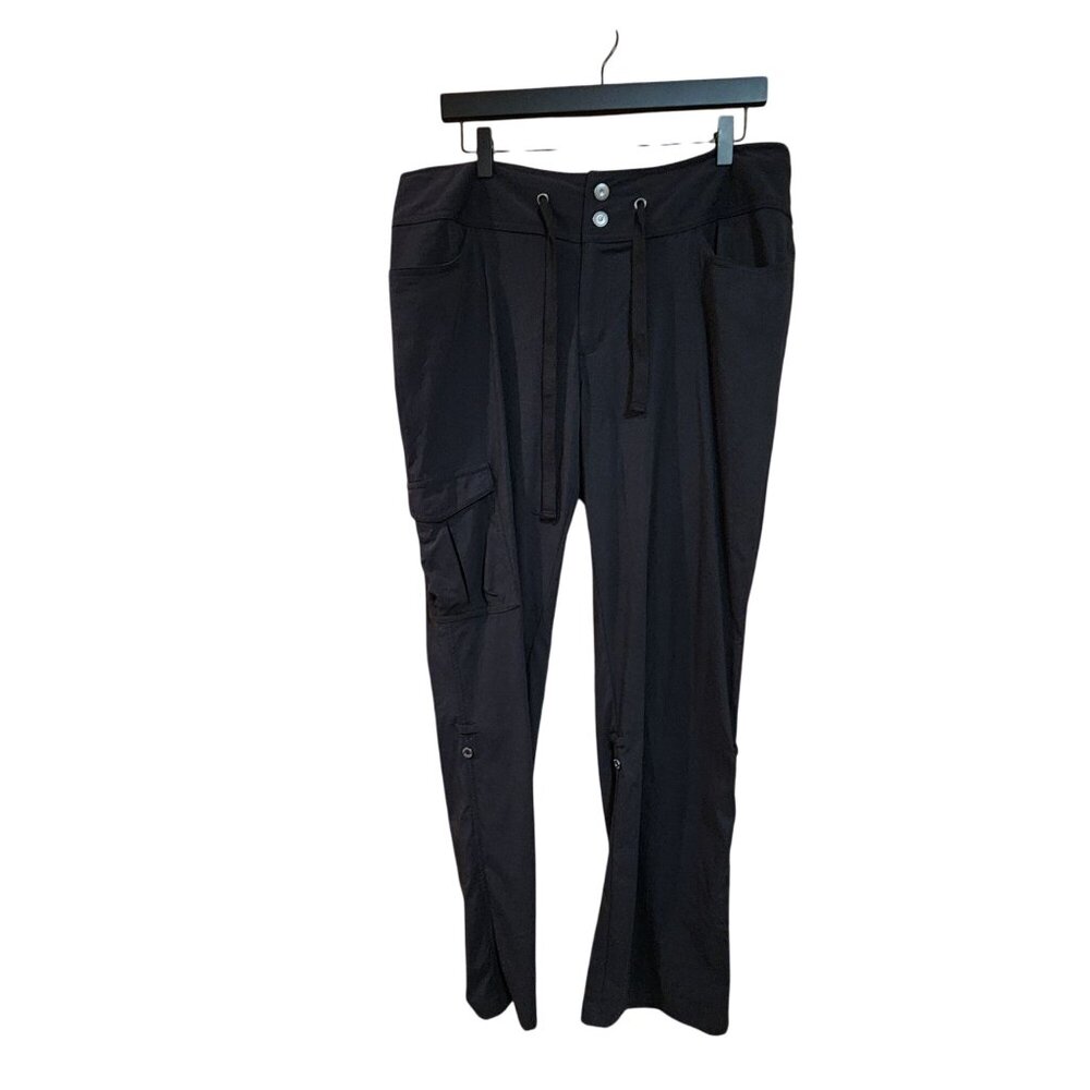 Columbia Womens Omni-Shield Black Cargo Pants With Adjustable Hem & Multiple Poc
